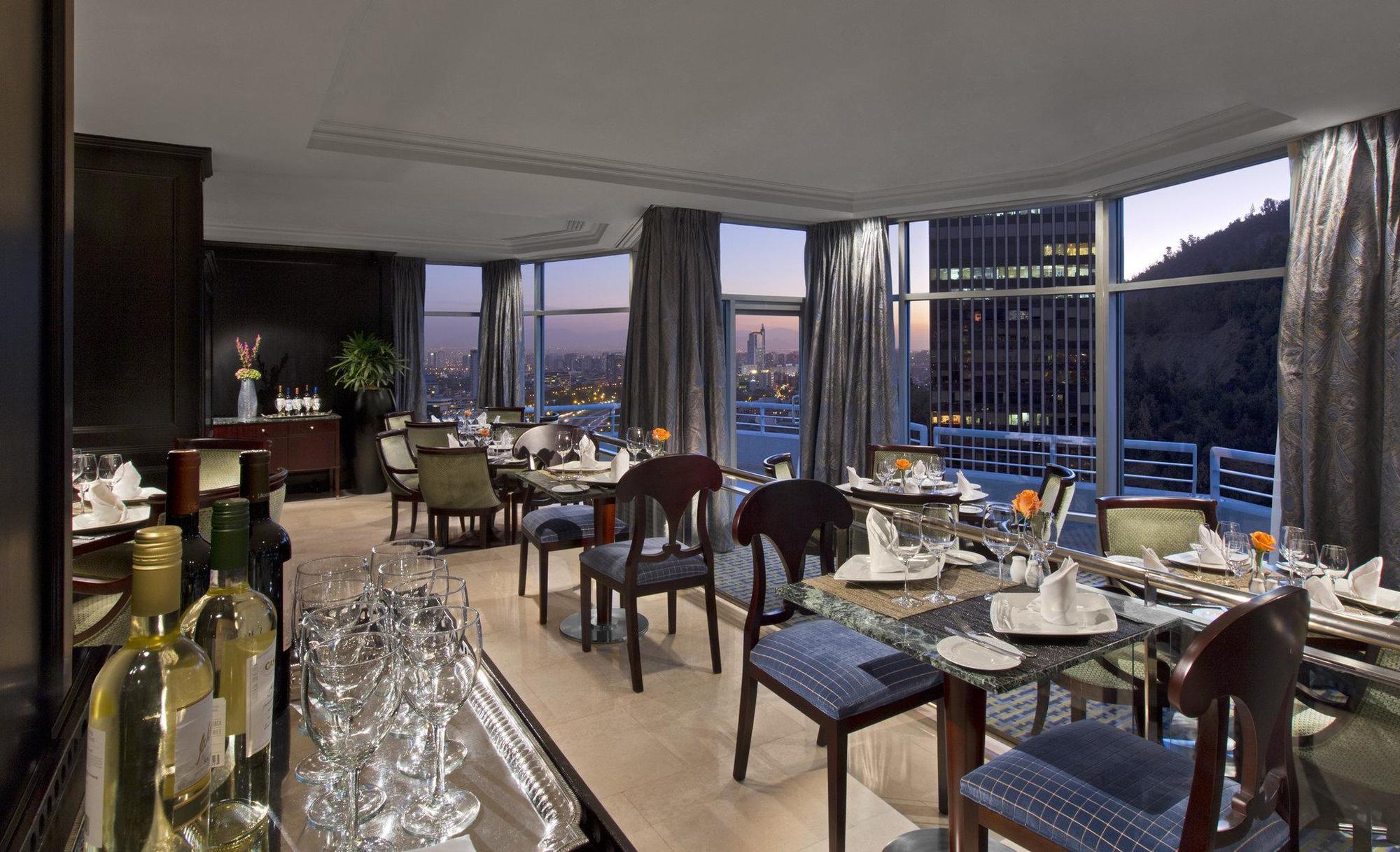 San Cristobal Tower - A Luxury Collection Hotel Santiago de Chile Exterior foto
