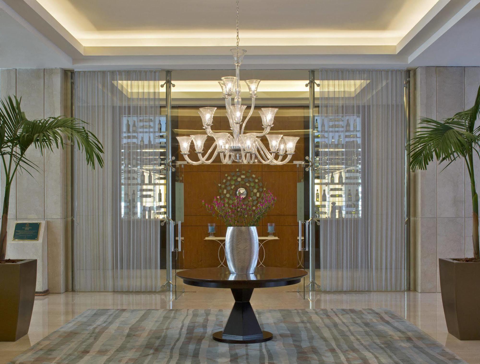 San Cristobal Tower - A Luxury Collection Hotel Santiago de Chile Interior foto